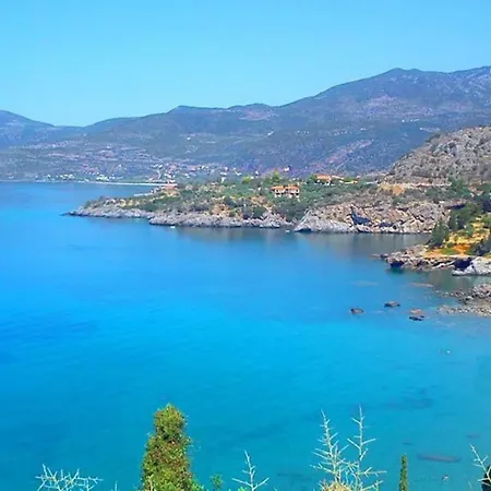 Semesterbostad Themis Stone Villa/amazing Sunset/near The Beach